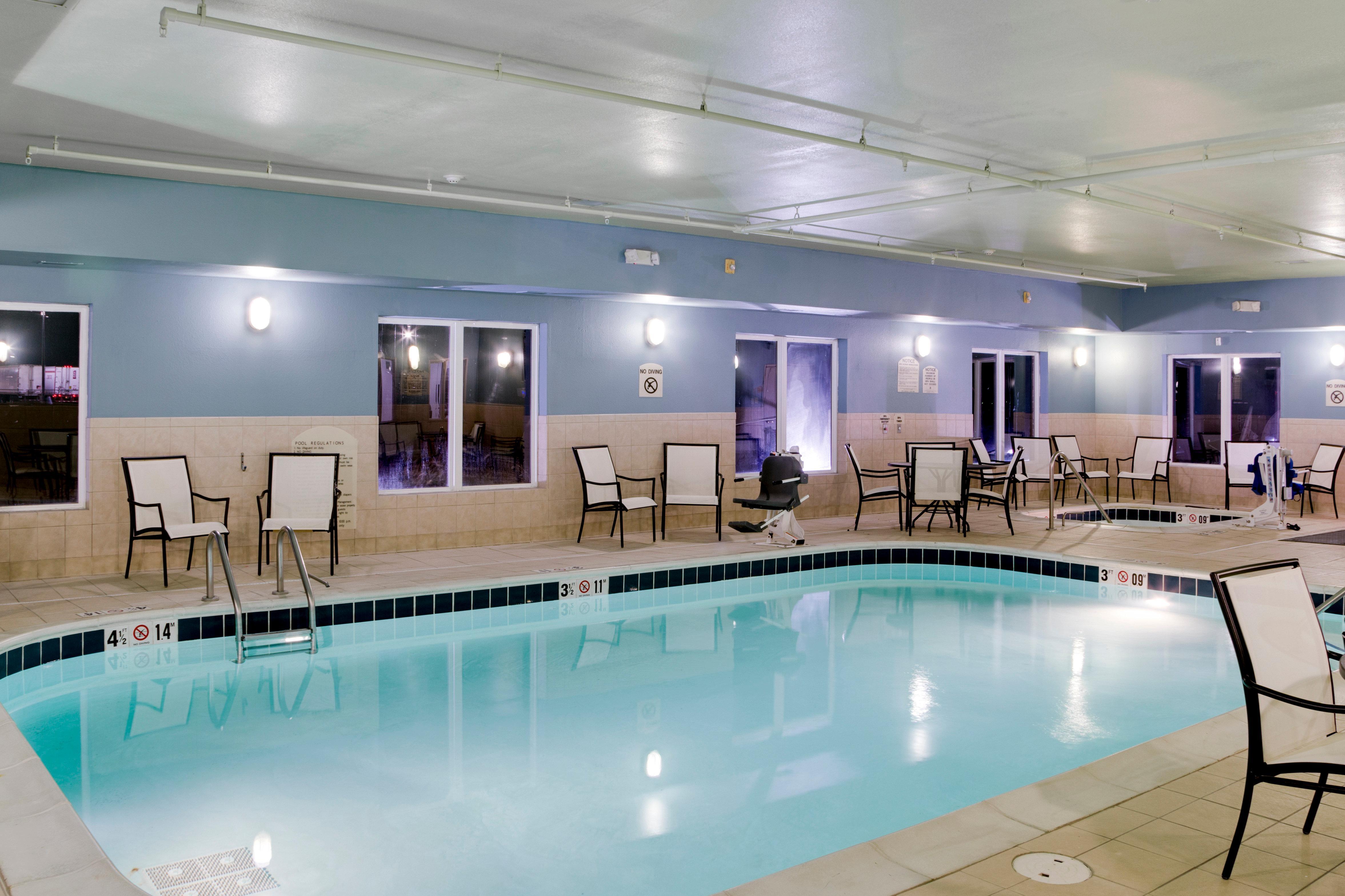 Holiday Inn Express & Suites Jacksonville By Ihg South Jacksonville Buitenkant foto