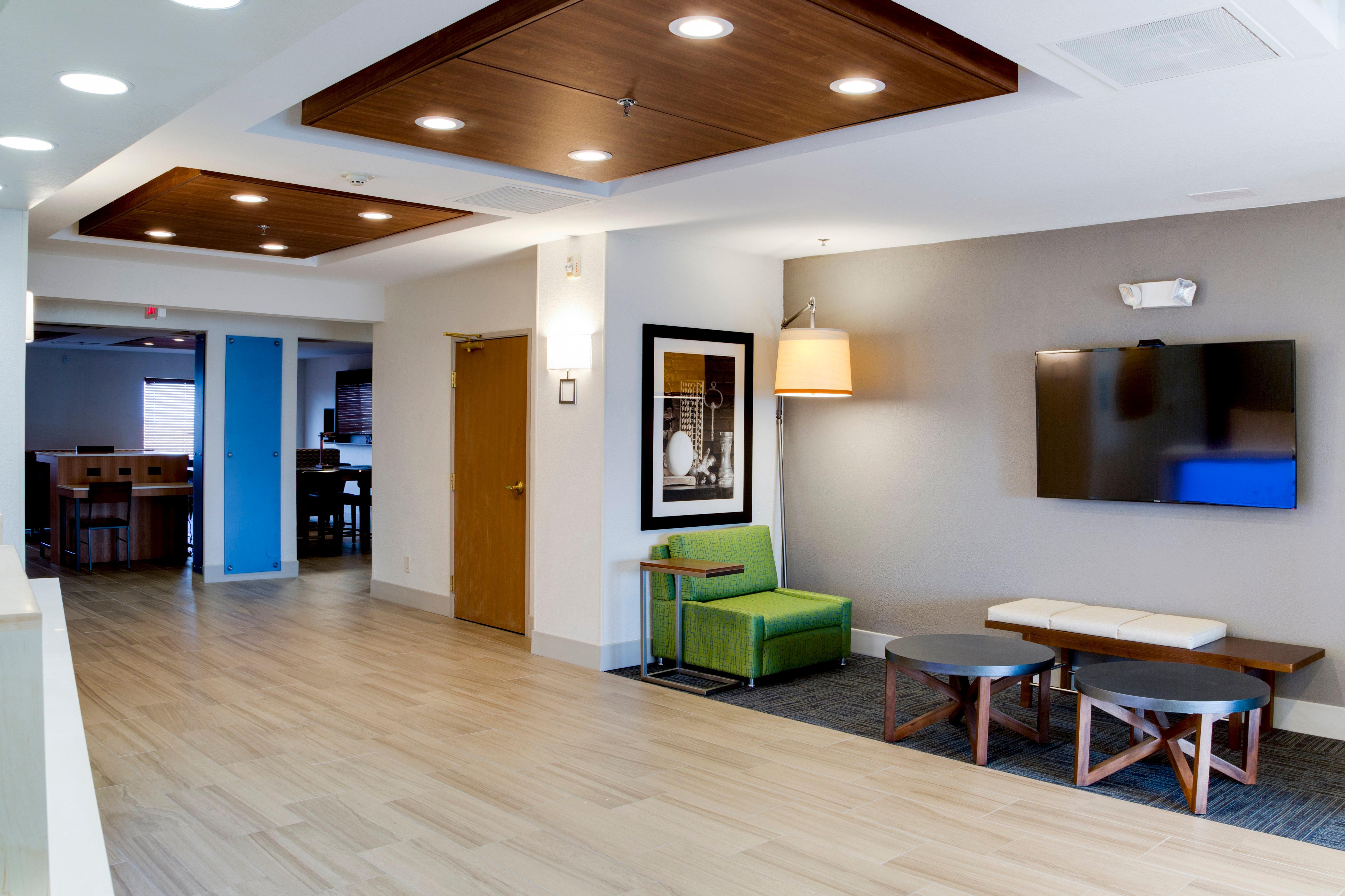 Holiday Inn Express & Suites Jacksonville By Ihg South Jacksonville Buitenkant foto
