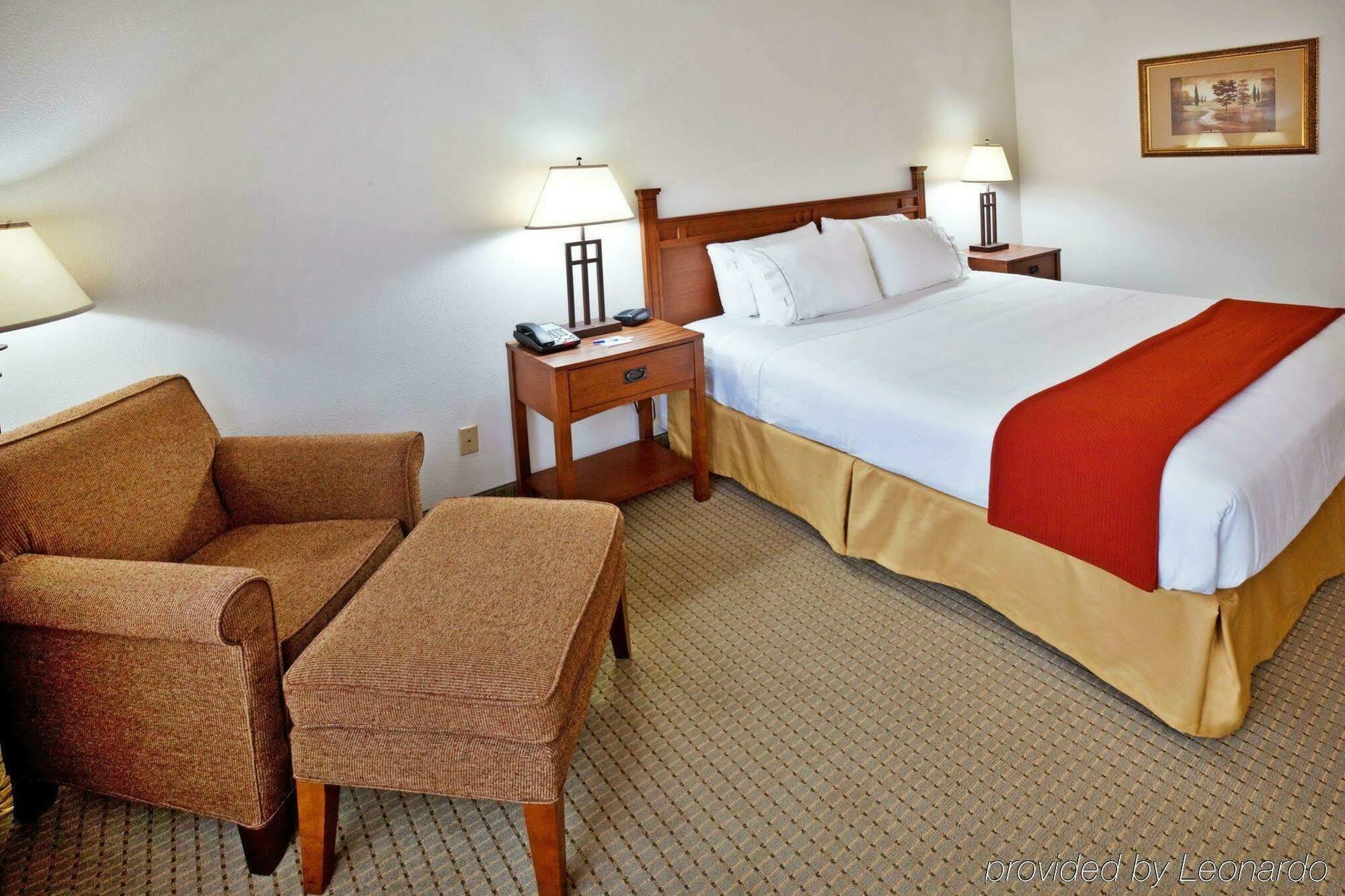 Holiday Inn Express & Suites Jacksonville By Ihg South Jacksonville Buitenkant foto