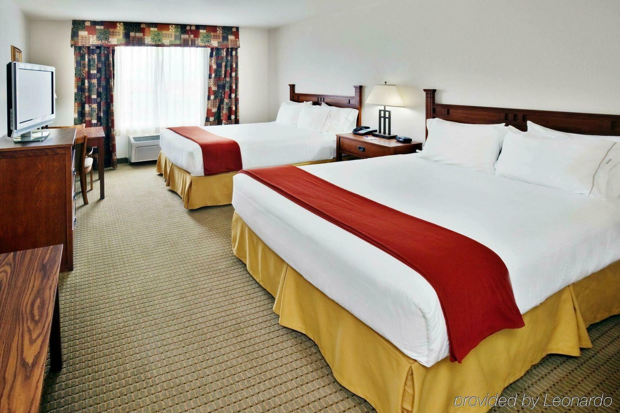 Holiday Inn Express & Suites Jacksonville By Ihg South Jacksonville Buitenkant foto